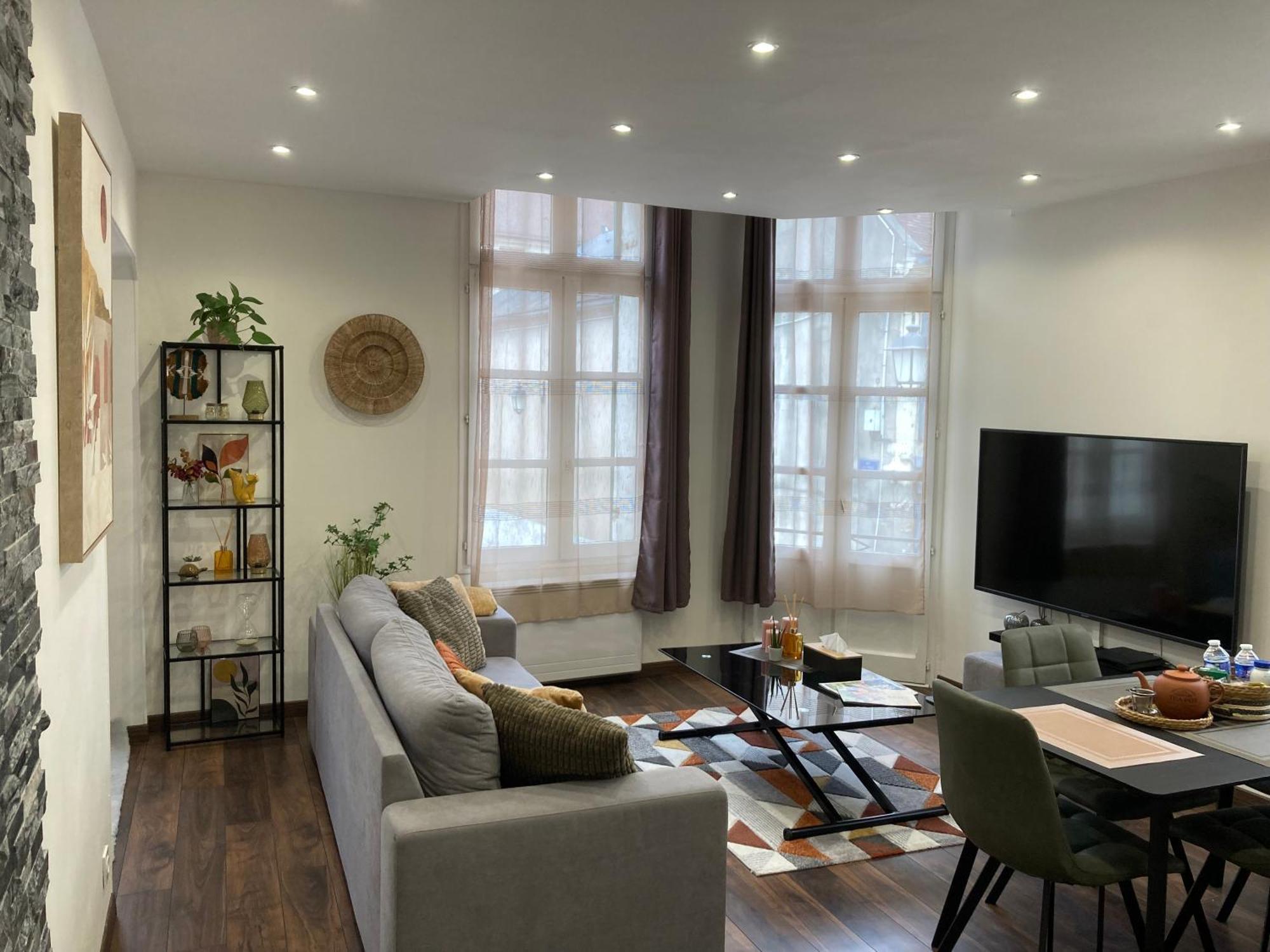 Joli Appart F2, Les 3 Croissants, Centre Ville ซ็องส์ ภายนอก รูปภาพ